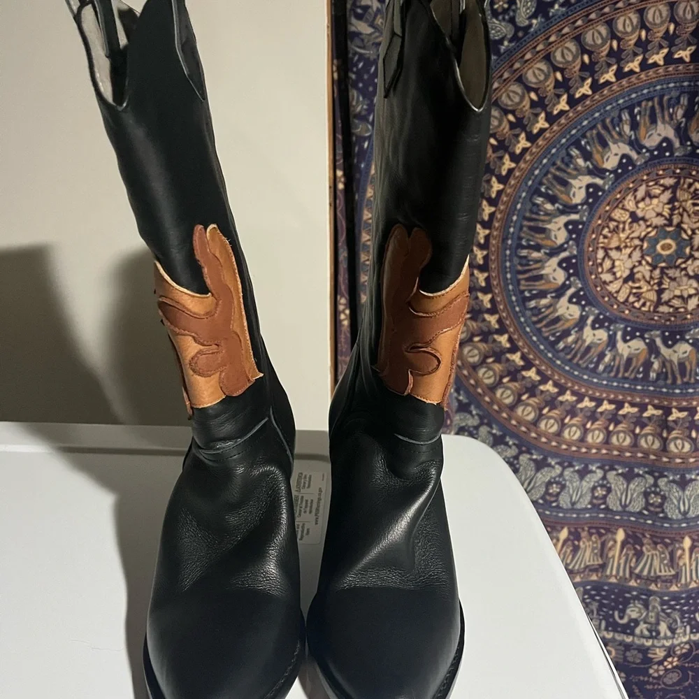 Chasing Unicorns Desperado Leather Cowboy Boots - Picture 8 of 11